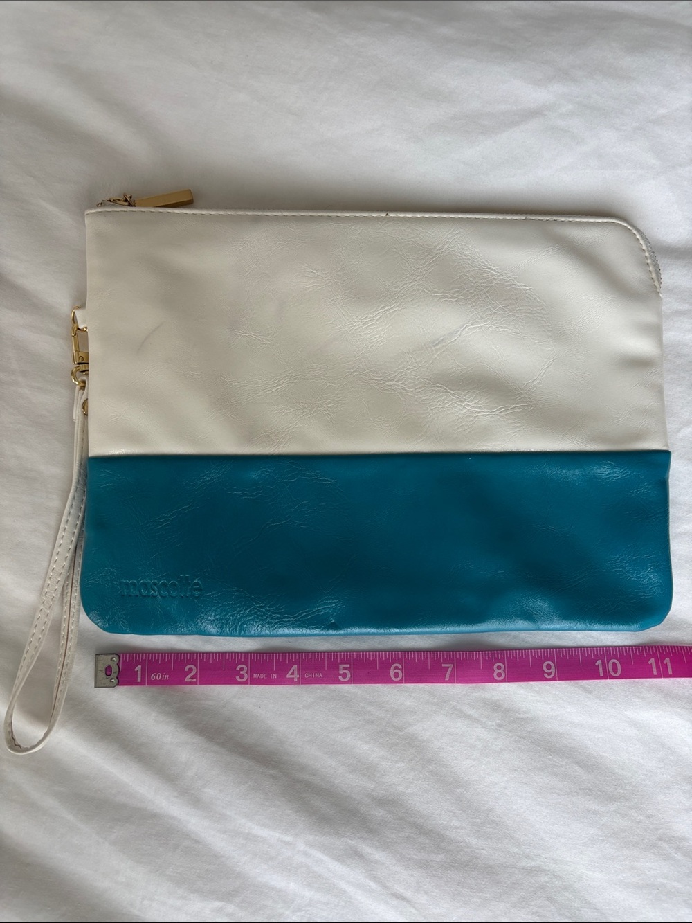 Two-Tone Off- White and Teal Wristlet Clutch